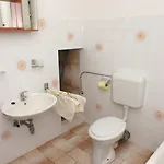 1050b * Seget Vranjica
